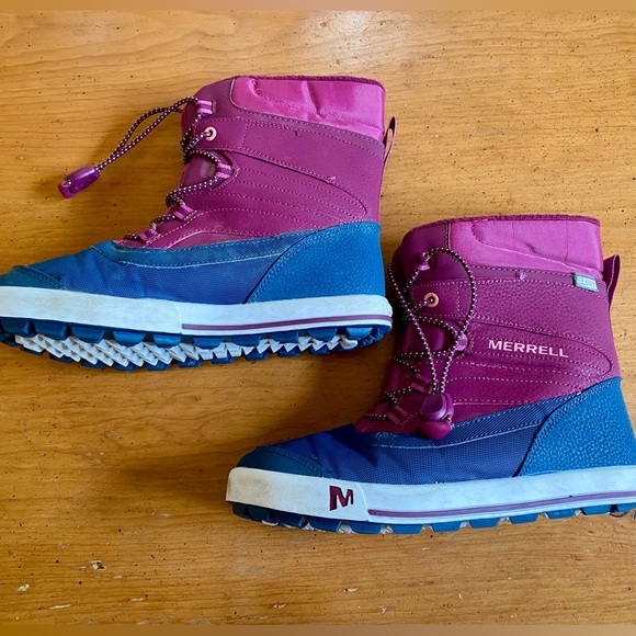 Merrell Snow Bank 2.0 Boot, Waterproof, Size 4, Berry - Picture 1 of 10